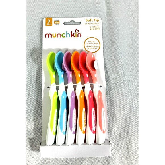 Munchkin  Infant Baby Feeding Spoons & Pacifier Clip Shower Gift - Picture 3 of 8